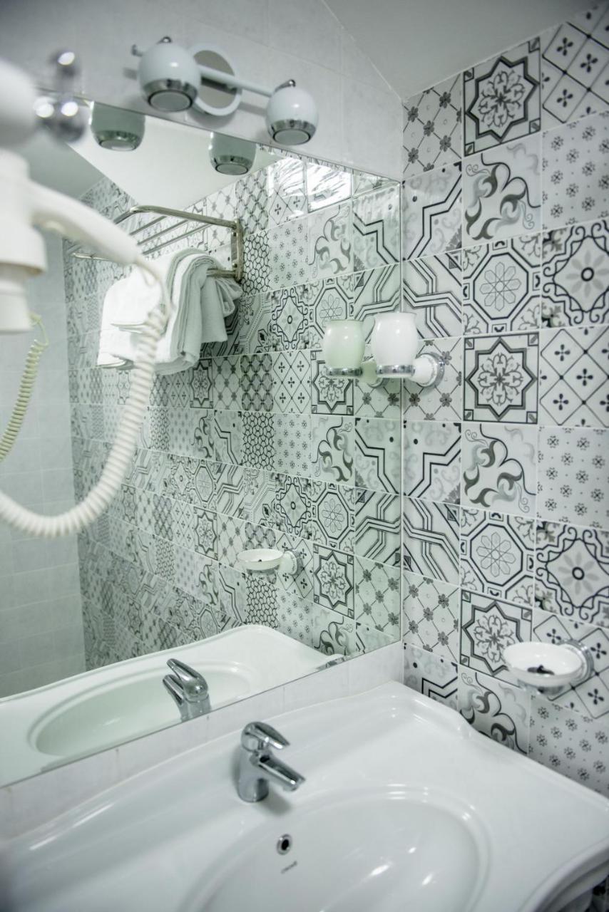 Apart Hotel Quartet Odessa Luaran gambar